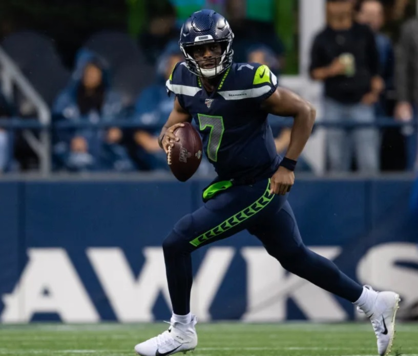 Les Seahawks de Seattle ont à nouveau choisi Geno Smith